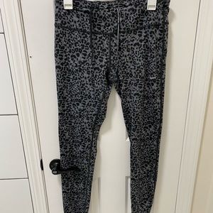 Nike Dri-fit leggings